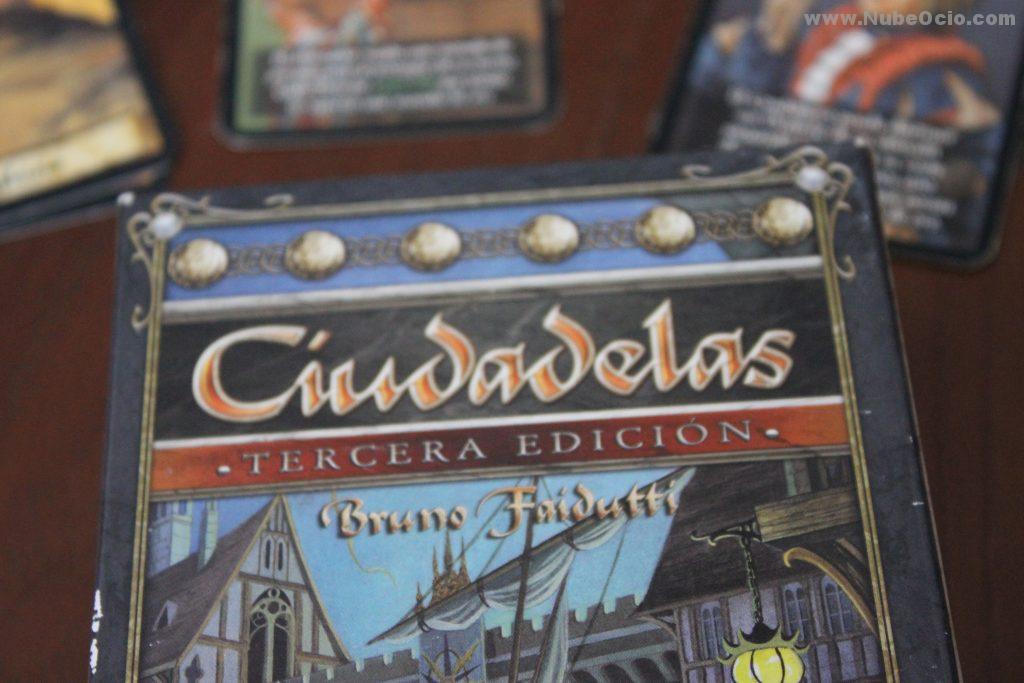 Juego de estrategia y cartas Ciudadelas