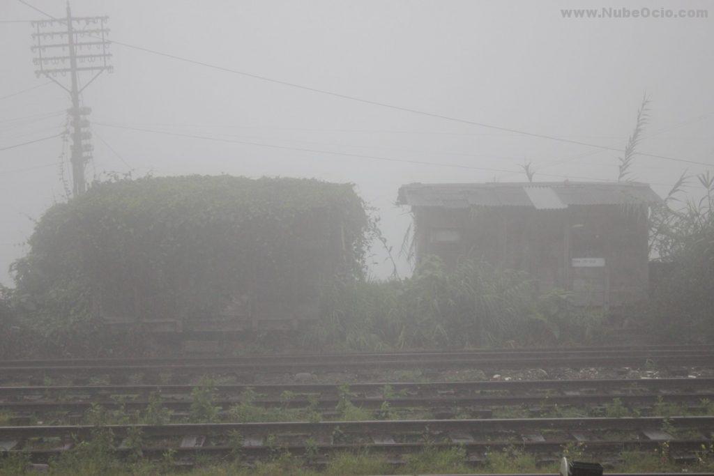 Vías desde la estación de Nanu Oya Sri Lanka