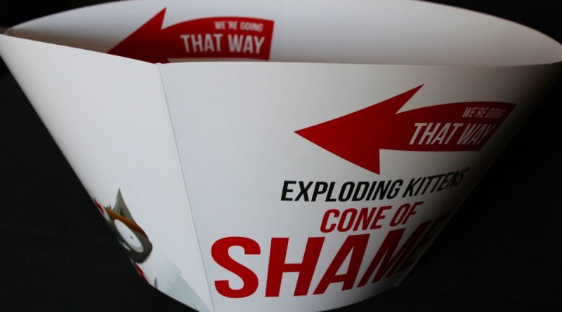 Exploding Kittens espansion - Cone of shame