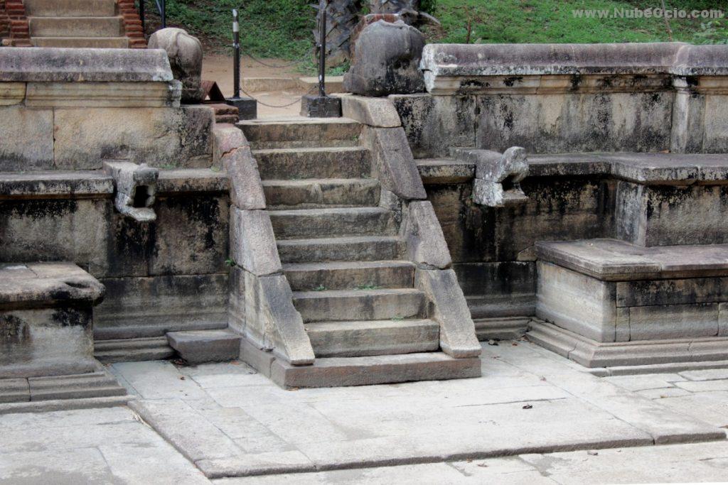 Estanque Kumara Polonnaruwa Sri Lanka